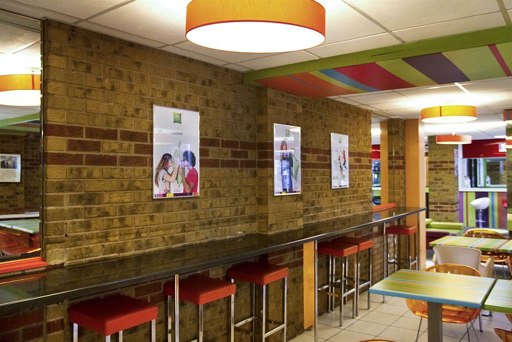 Ibis Styles London Walthamstow Hotel ภายนอก รูปภาพ