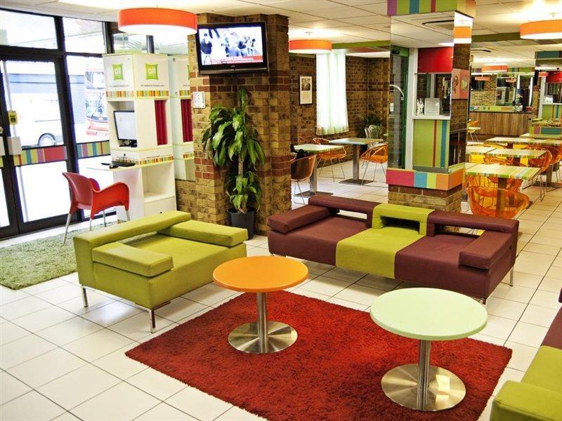 Ibis Styles London Walthamstow Hotel ภายนอก รูปภาพ