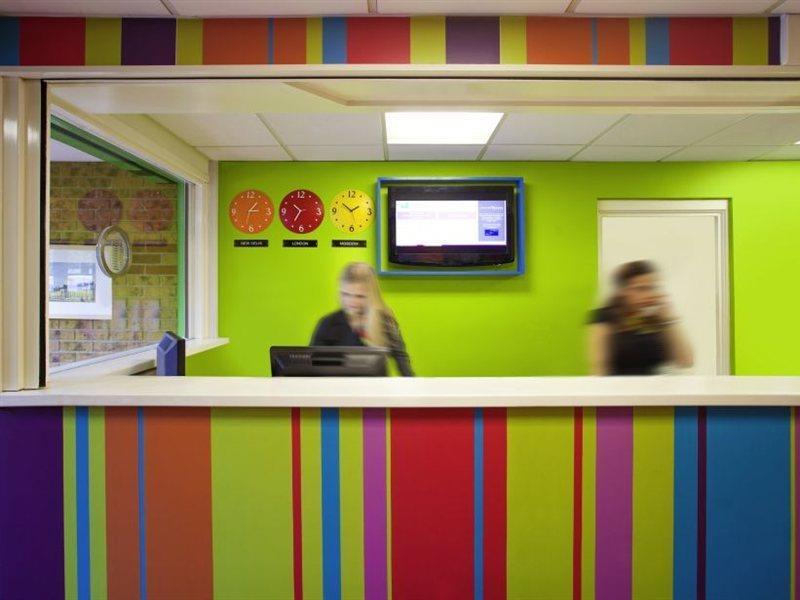 Ibis Styles London Walthamstow Hotel ภายนอก รูปภาพ