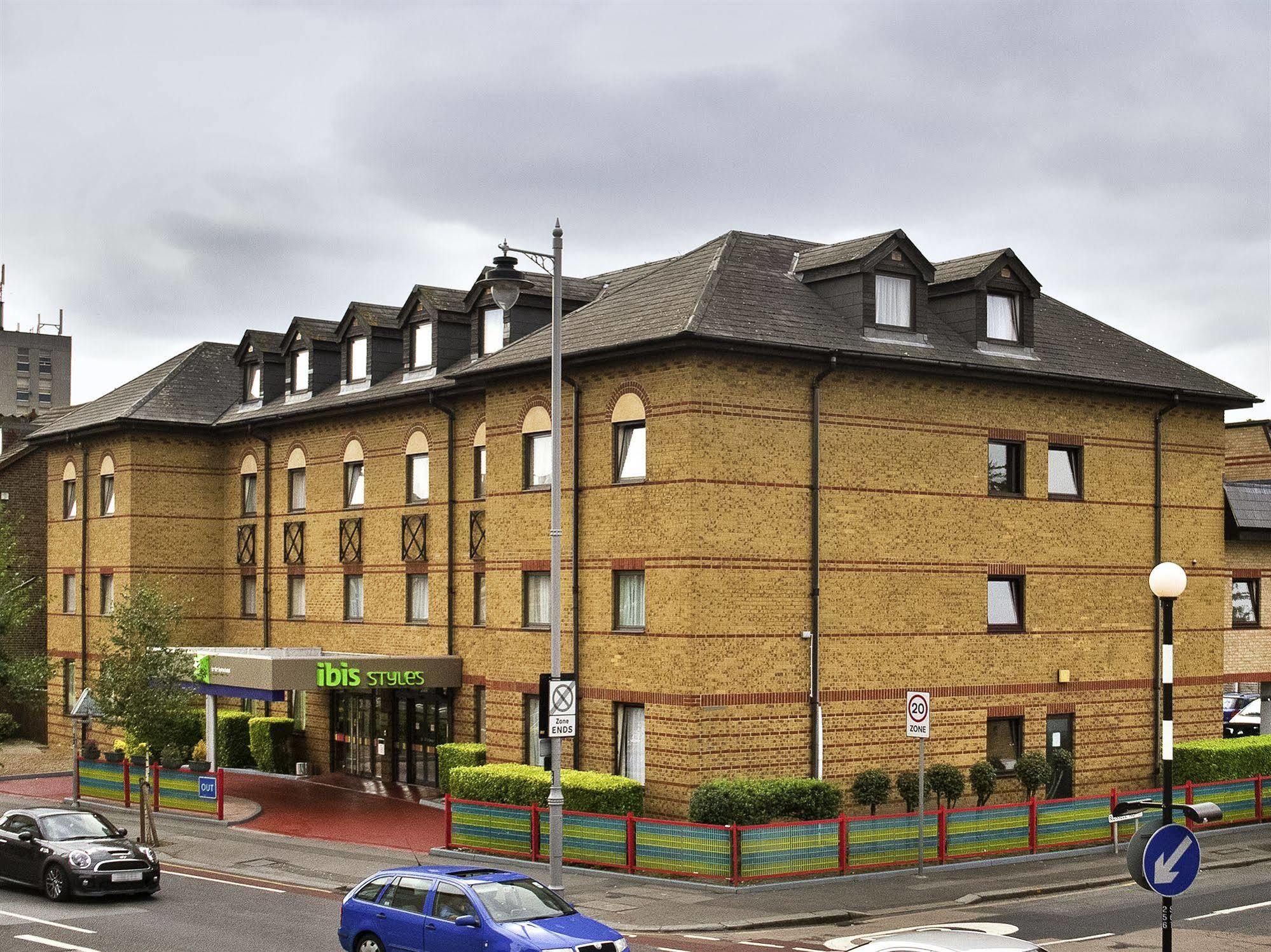 Ibis Styles London Walthamstow Hotel ภายนอก รูปภาพ