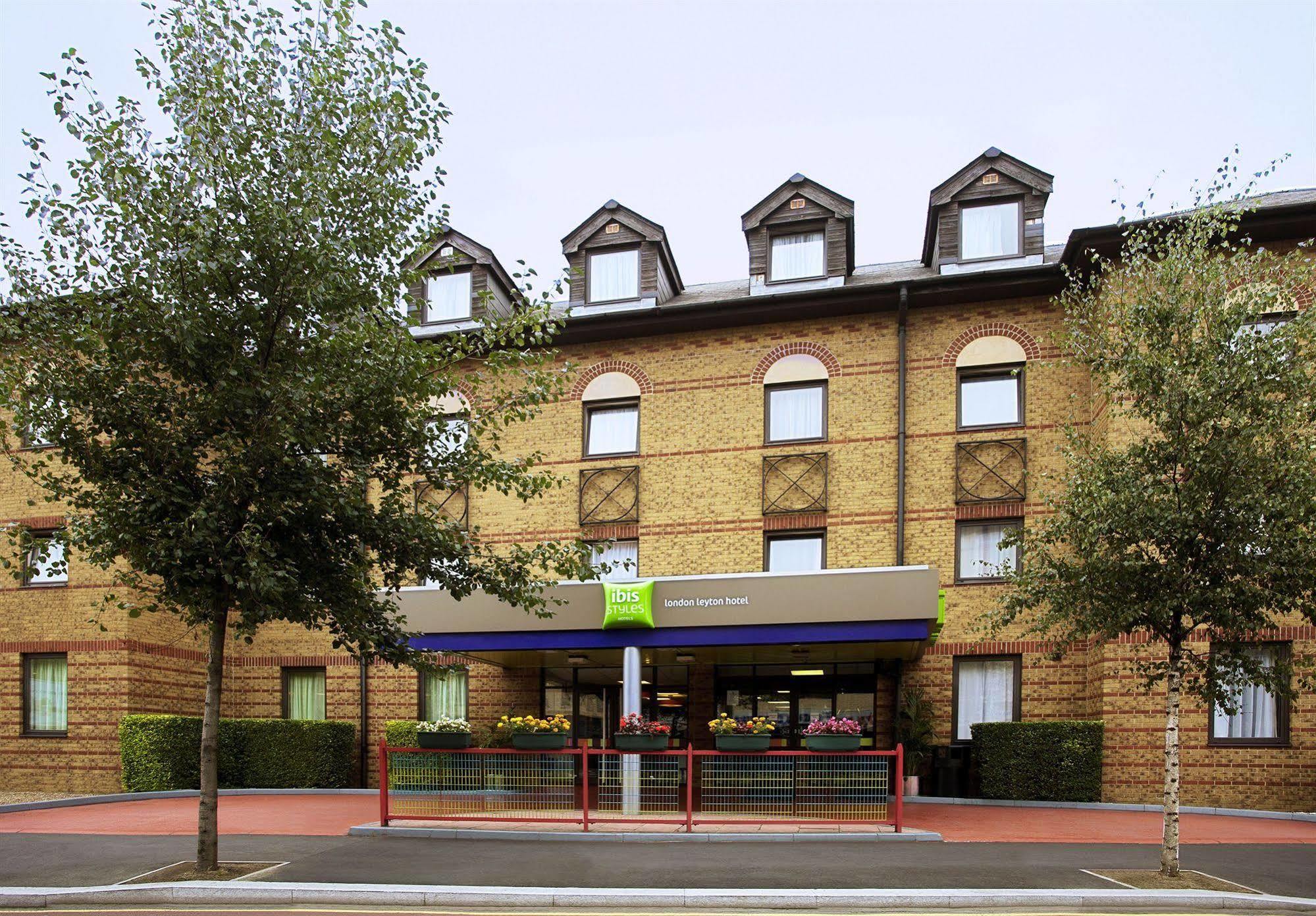 Ibis Styles London Walthamstow Hotel ภายนอก รูปภาพ