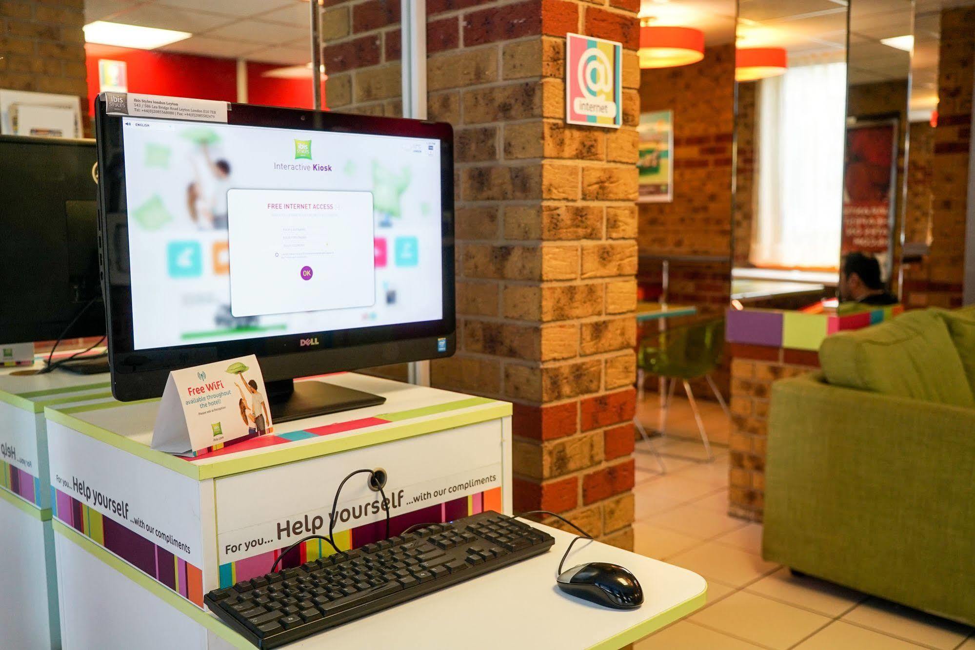 Ibis Styles London Walthamstow Hotel ภายนอก รูปภาพ